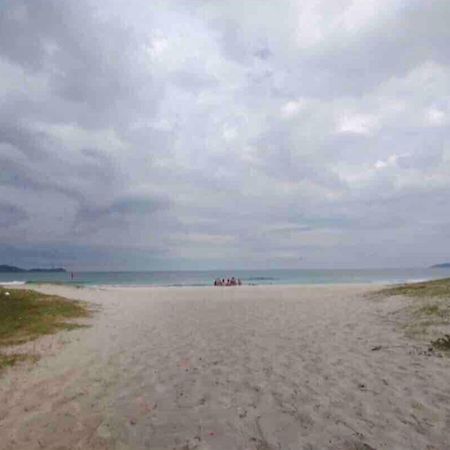 Suites Em Cabo Frio, Praia Do Foguete Exteriör bild